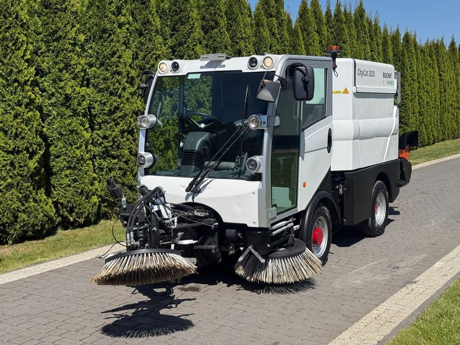 BUCHER CITY CAT 2020