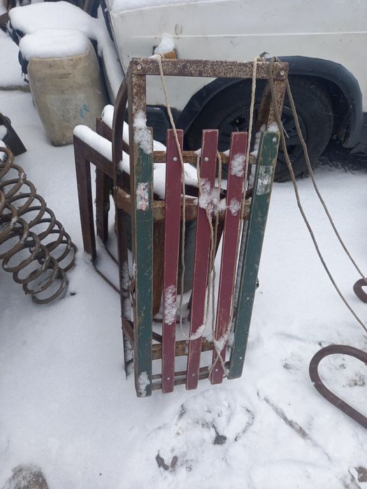 Санки  без спинки для катания по снегу