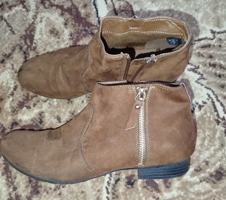 Німецькі утеплені черевики, короткі напів-черевики коричневі, весна