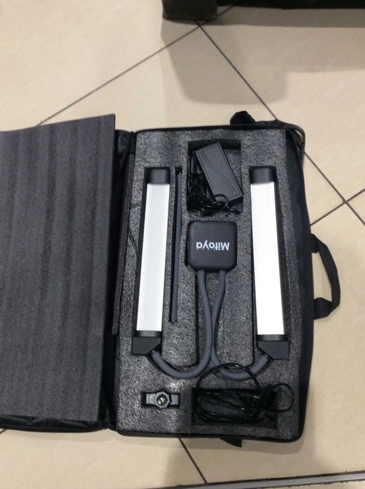 Lampa do rzęs MITOYA KN176 40W + uchwyt na telefon | Stan idealny