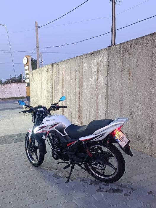 Мотоцикл FORTE FT 200 EN