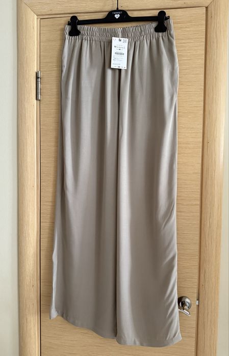 Нові стильні брюки Zara