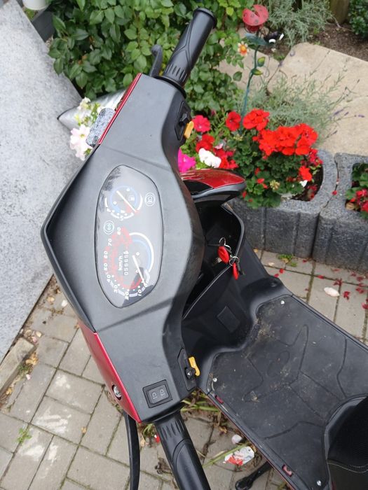 Sprzedam skuter hyosung