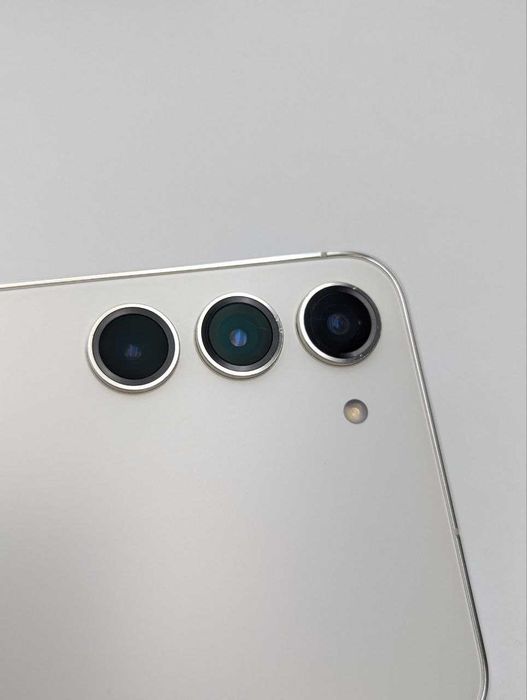 Samsung Galaxy S23 Plus 512 GB beżowy