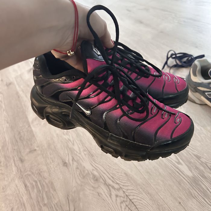 Кросівки 37 розмір чудовий стан