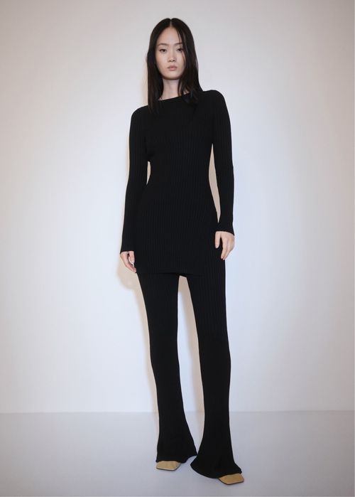 Продам брюки , штани Mango, манго