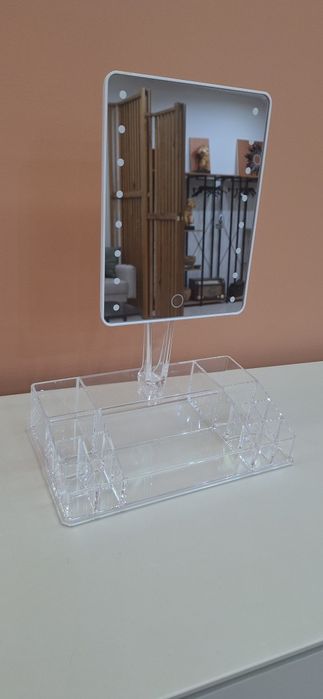 Espelho de maquilhagem