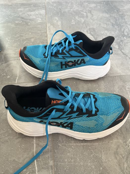 Hoka Challenger 8 43 1/3