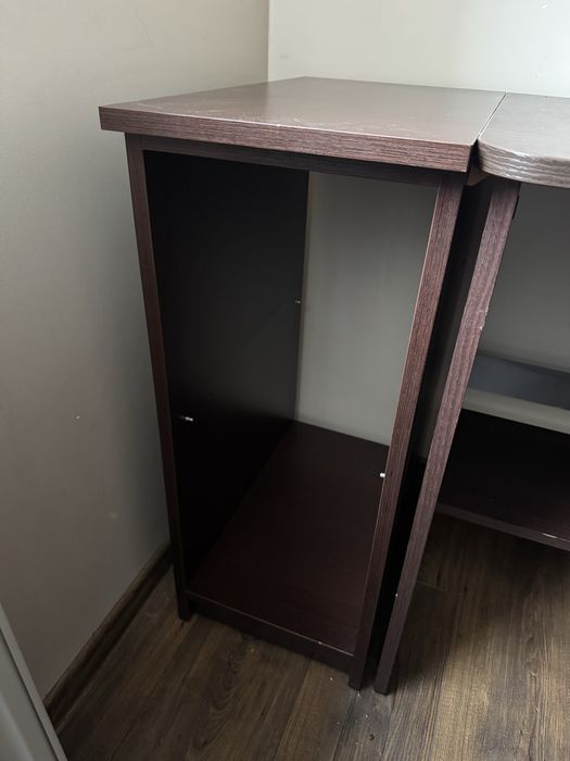 Biurko ciemne drewno