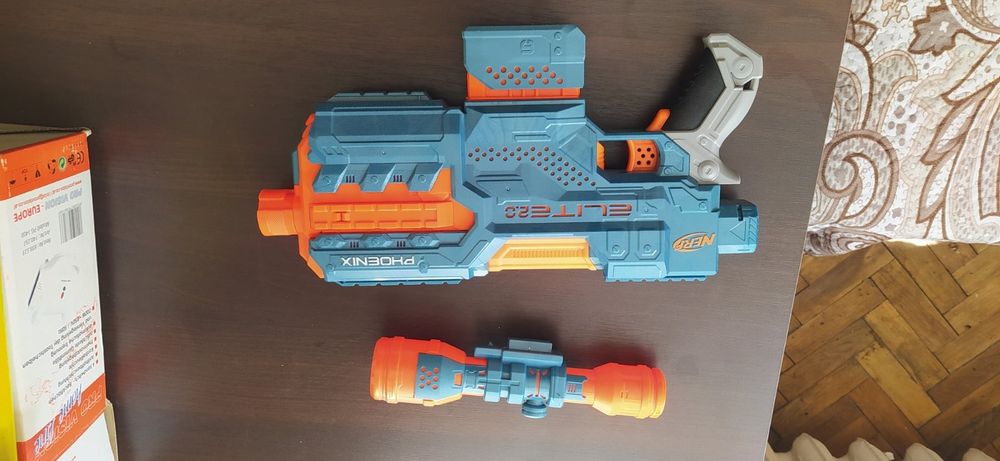 Бластер Nerf Phoenix Elite 2.0