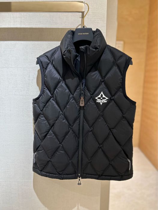 жилетка безрукавка Монклер Moncler мужская луи виттон  Louis Vuitton