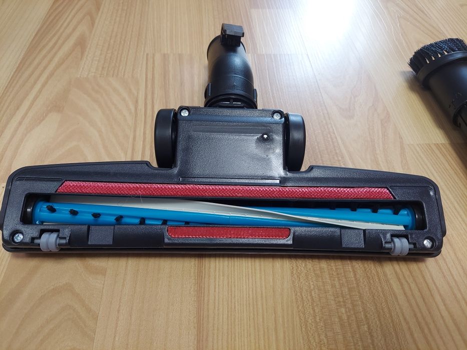 Турбощетка насадка для пылесоса и щелевая щетка