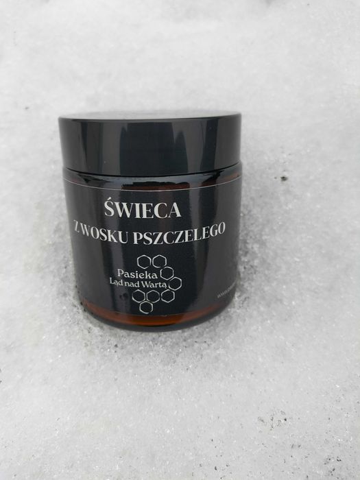 Świeczka z wosku pszczelego w słoiku