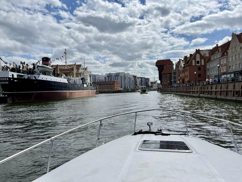 Sea Ray Sundancer 270