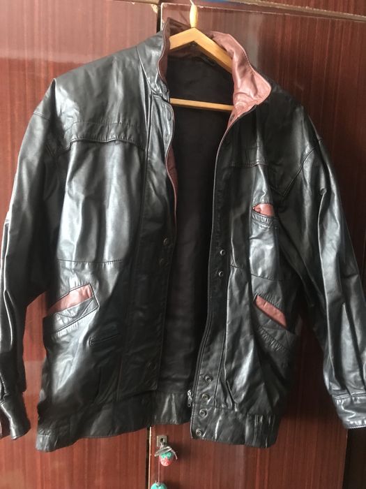 Ветровка кожа натур. Польша .2 штуки