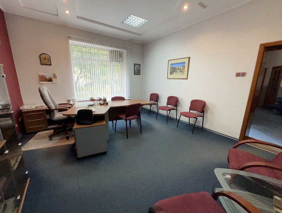 Пропонуємо в оренду офісне приміщення на Подолі.