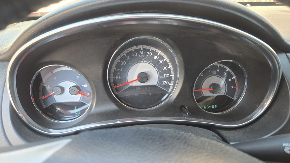Продам Chrysler 200