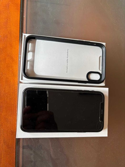 iPhone XR Black 64GB