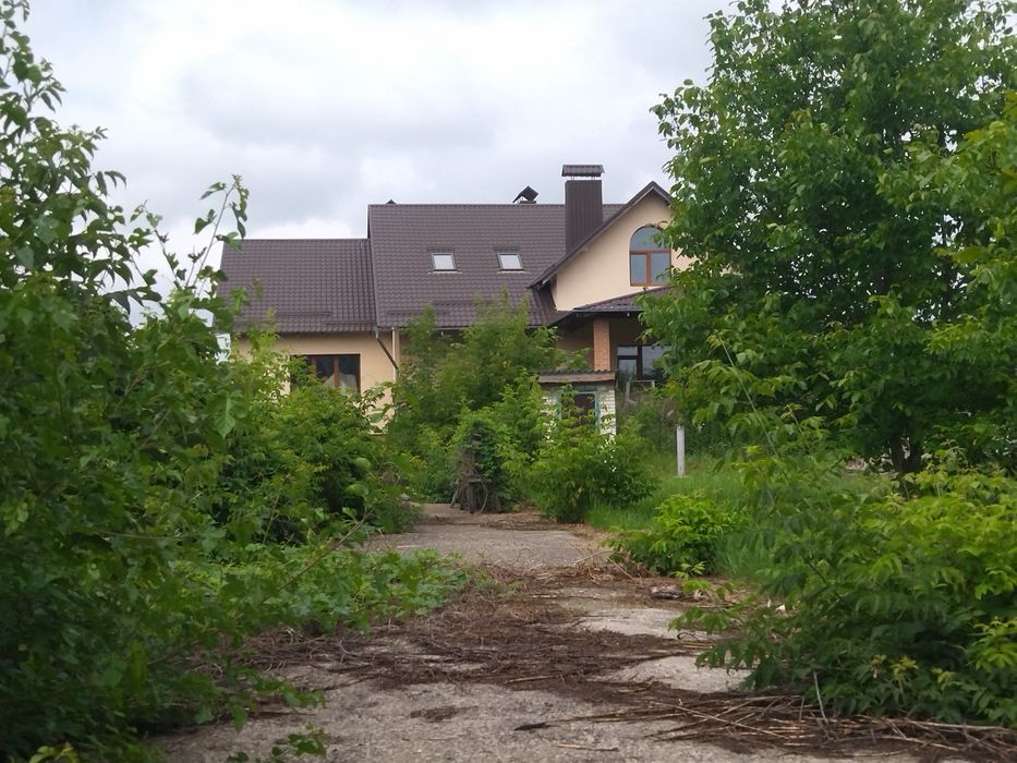 Продам будинок в елітному районі