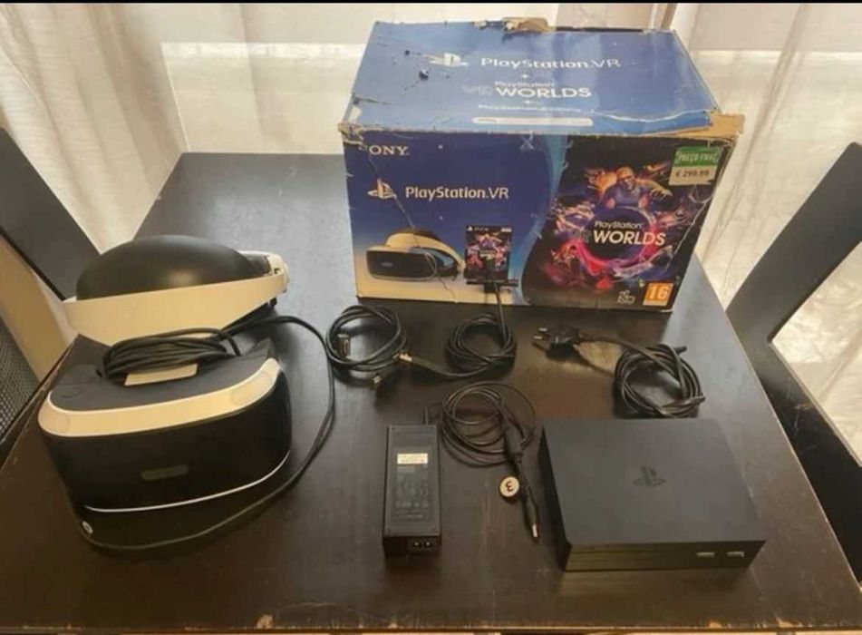 PlayStation 4 pro e óculos VR com câmera