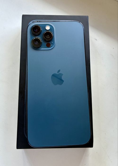Продам iPhone 12 pro max 256gb
