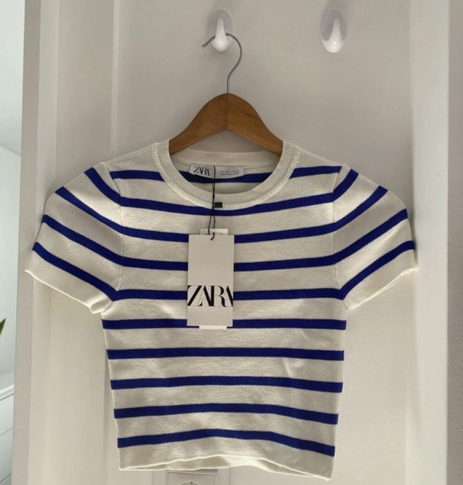 T-shirt de malha Zara …..