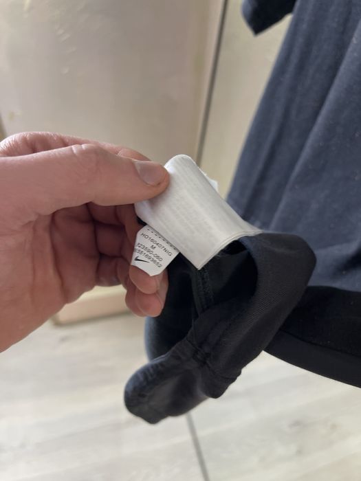 Футболка Nike SB Dri-FIT: Технологічний комфорт та стріт-стайл