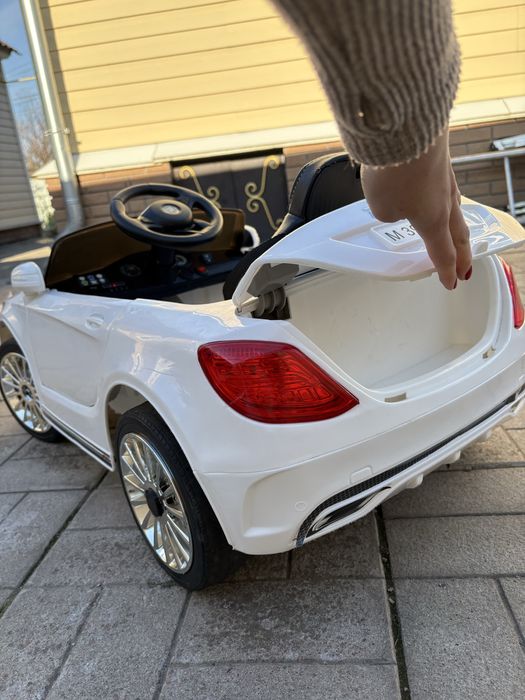 Детский электромобиль Bambi Racer Mercedes S63 AMG.