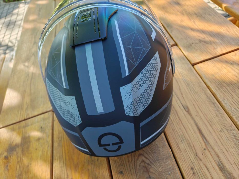 Kask  Schuberth J2 ECE  czarny szary L