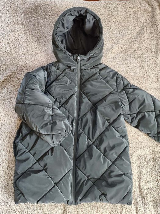 Zara зимова куртка для дівчинки 130см