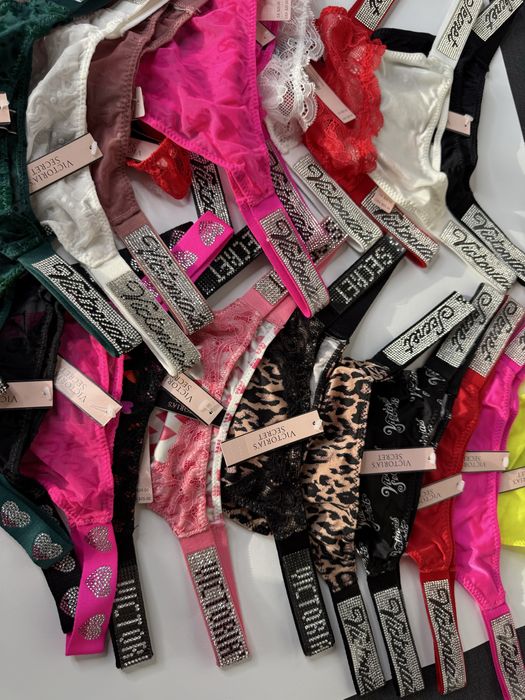Жіночі трусики стрінги victorias secret набір 10 шт