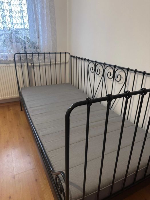 Łóżko pojedyncze metalowe z materacem 90x200