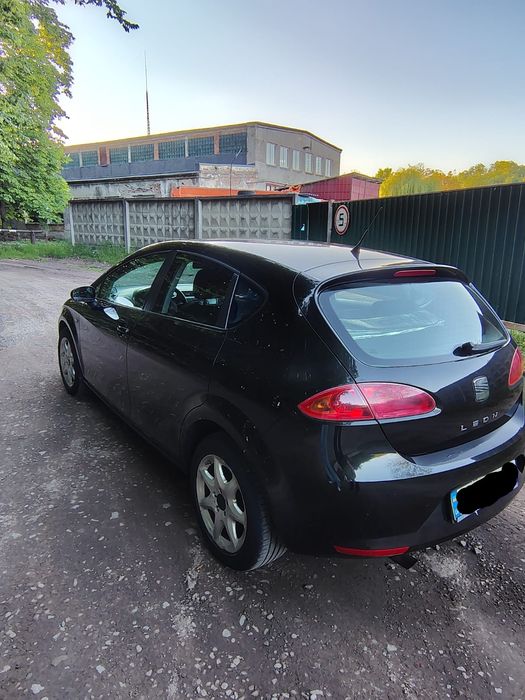 Продам автомобіль Seat Leon