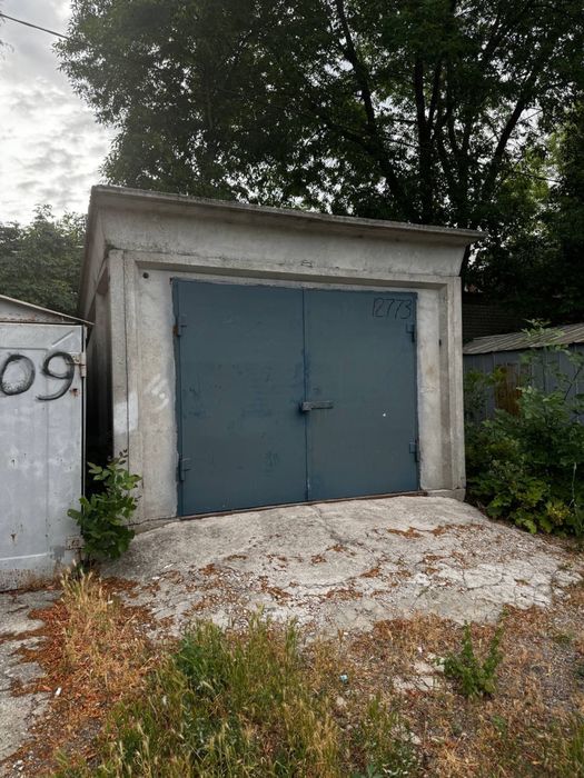 Продам гараж р-н.Рабочая ул.Чиркова 19м2.