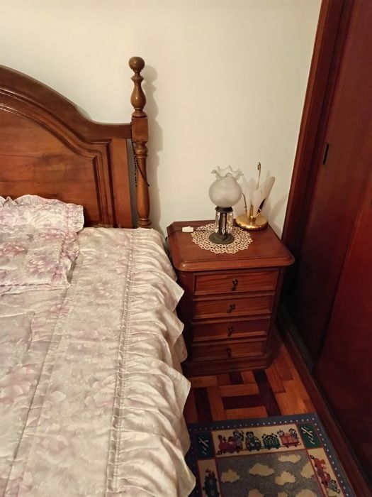Mobília de quarto completa (Urgente)