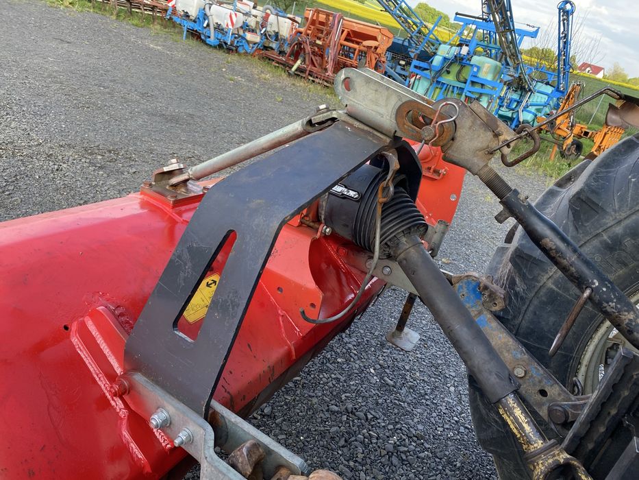 Kosiarka mulczująca mulcza kuhn BKE 250