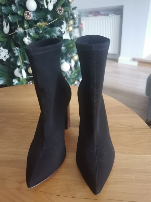 Kazar botki rozm. 38 na słupku