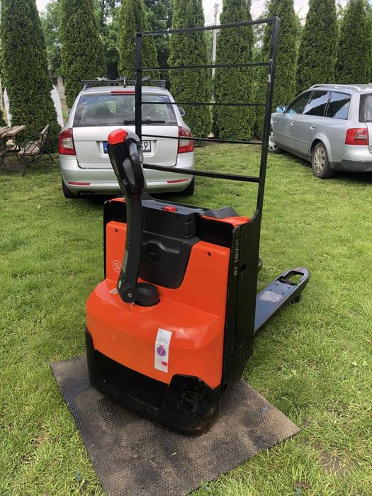 Palciak elektryczny Toyota Levio