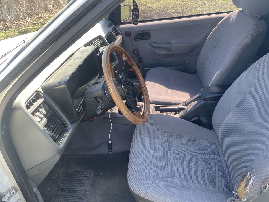 Продам Форд Сієрра 1.6