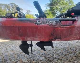 kayak de pesca a pedais