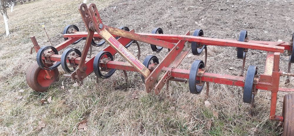 Traktor jak c360 kultywator pług rozsiewacz kos
