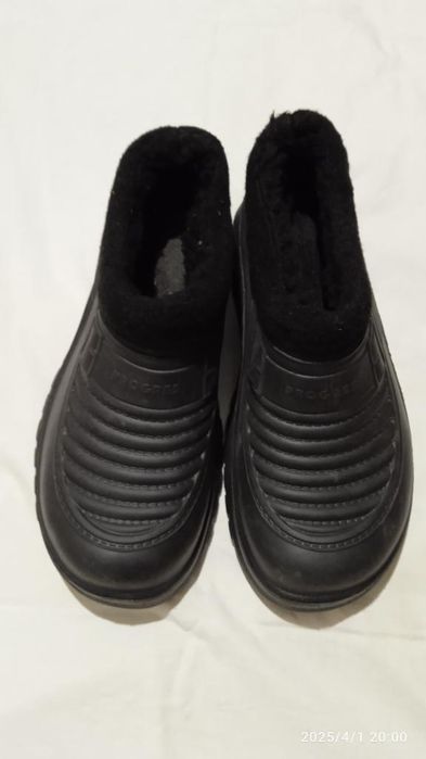 Уцінка галошів,  сапожки зимні для двору