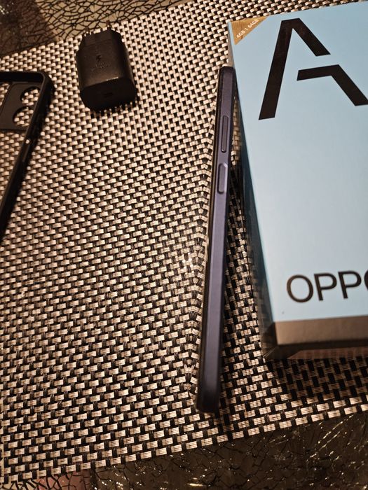 Telefon OPPO A17 4/64GB granatowy/ nie samsung  huawei