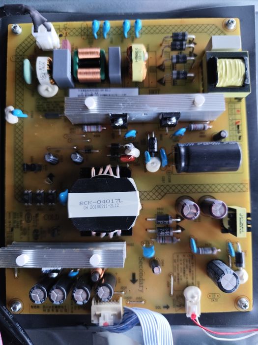 Телевизор Bravis