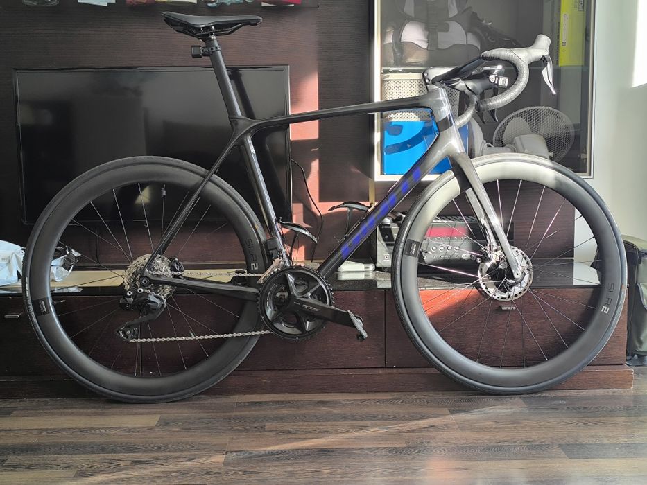 Rozmiar L Di2 karbon rama  Giant tcr advance1  Shimano 105   i koła karbon giant slr 2