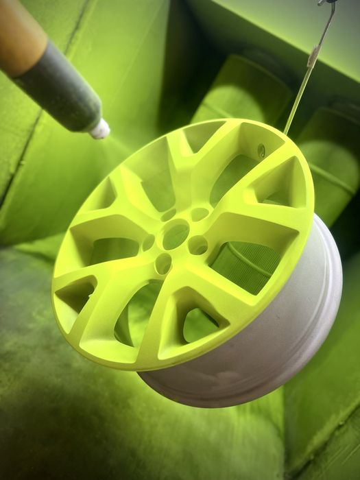 Lakierowanie Proszkowe Renowacja Felg Zacisków Radom Warszawa Kielce