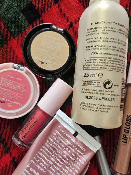 Zestaw kosmetyków używanych unleashia tołpa ziaja lovely revolution