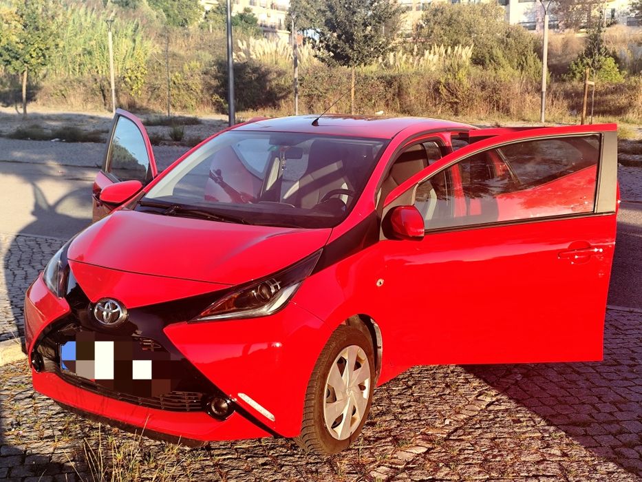 Toyota Aygo 1.0 VVT-i, X- Play+X-Touch + Ac