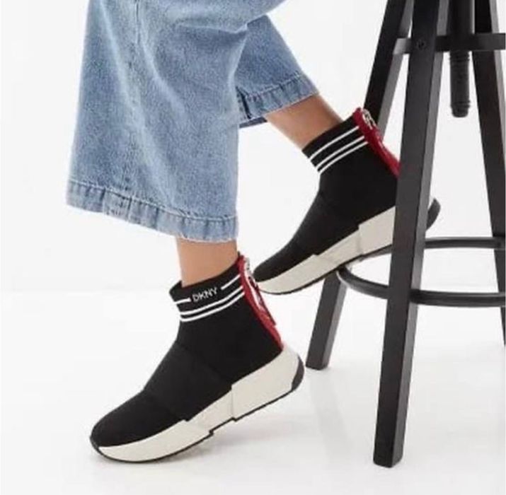 Кроссовки ботинки чулок DKNY