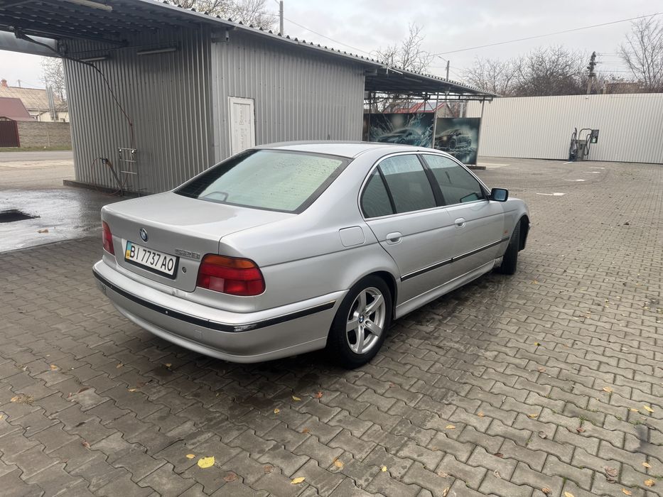Продам BMW e39 528 m52b28tu